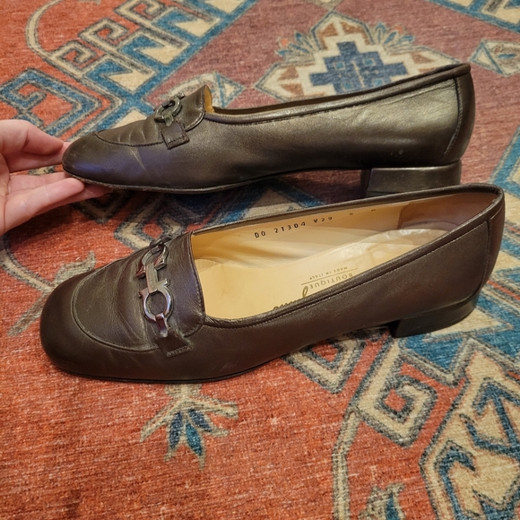 Ferragamo Gancini Bit Leather Loafer - Picture 5 of 8